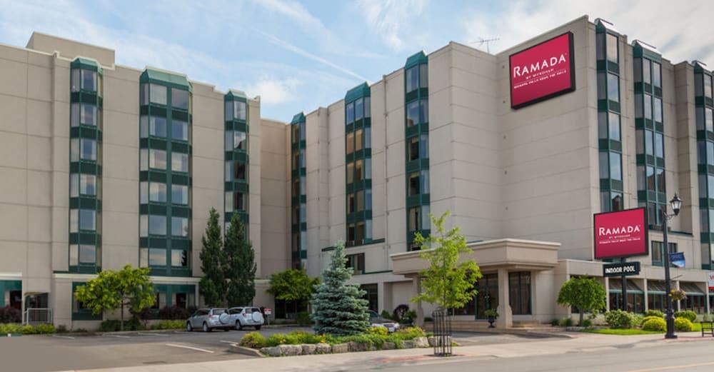 Ramada By Wyndham Niagara Falls Near The Falls Zewnętrze zdjęcie