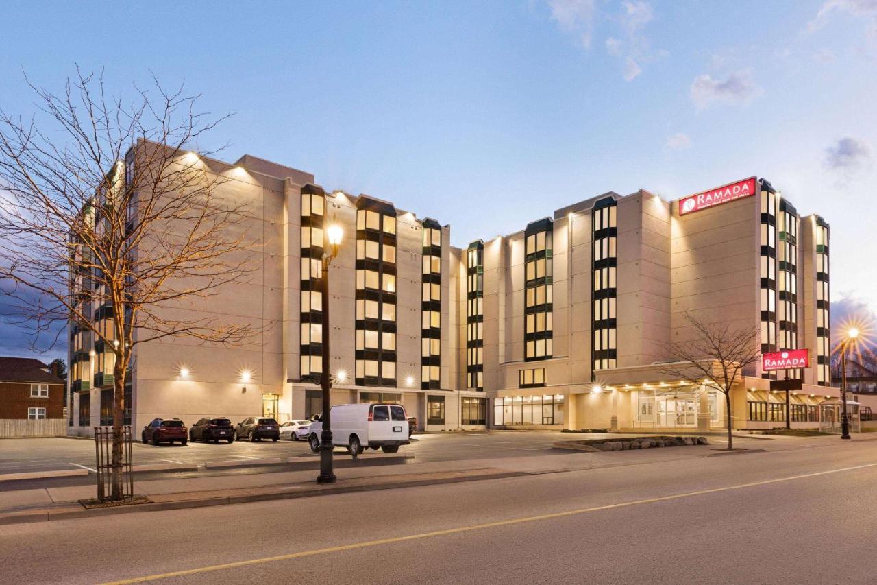 Ramada By Wyndham Niagara Falls Near The Falls Zewnętrze zdjęcie